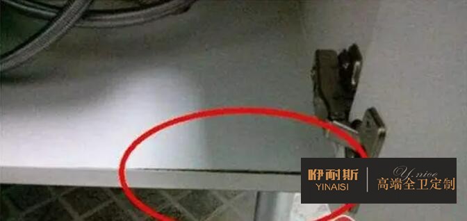 浴室柜常見(jiàn)問(wèn)題二、浴室柜變形，開(kāi)裂